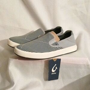 New!! Olukai Lae'ahi lole pale gray / storm slip ons